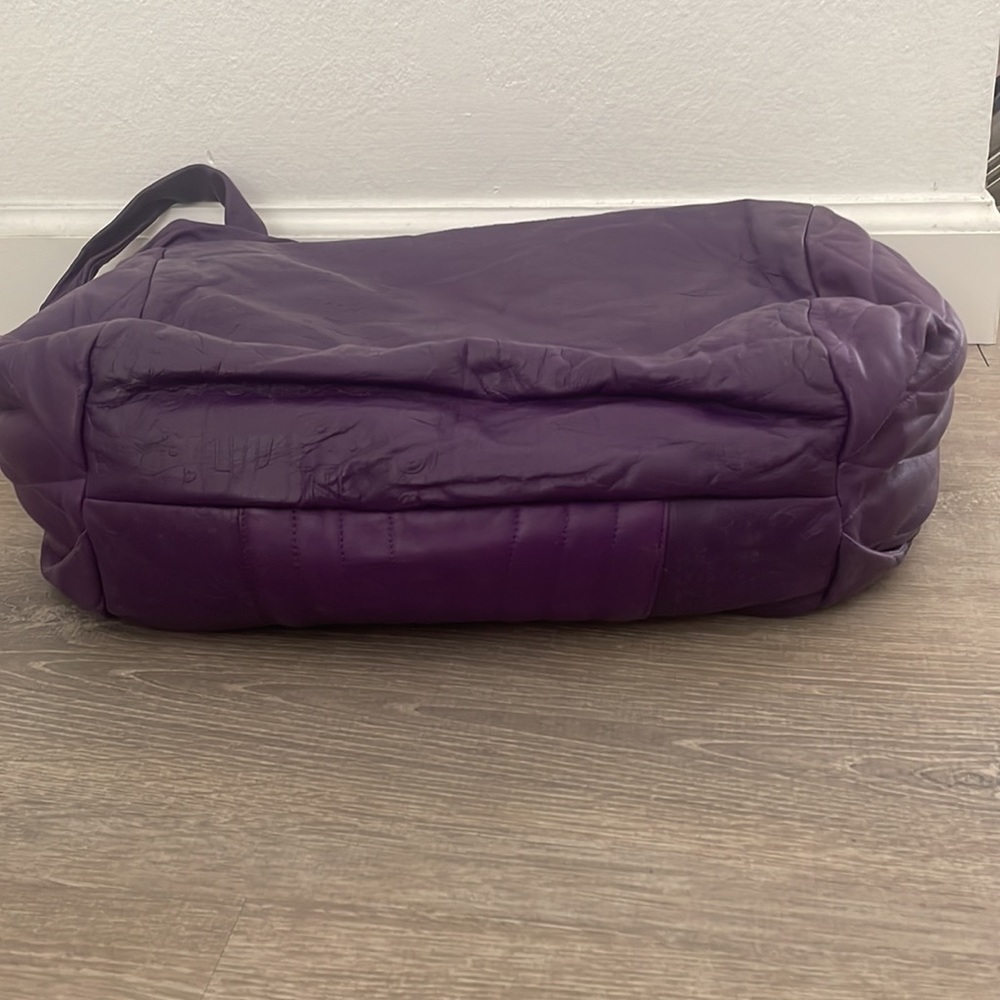 Veneta Purse With Hieroglyphic Pattern - image 6